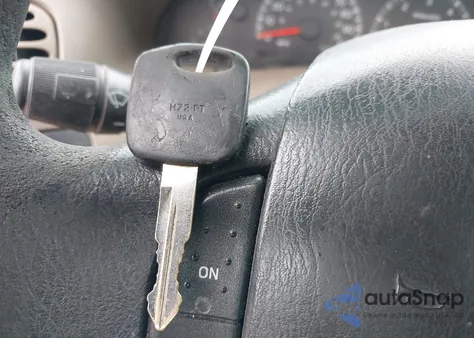 2000 Ford F-150 Work Series/Xl/Xlt из США, поврежденный, VIN 1FTRF17W4YNB25801